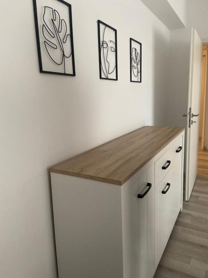 Divany Apartaments - Coresi Mall Μπρασόβ Εξωτερικό φωτογραφία